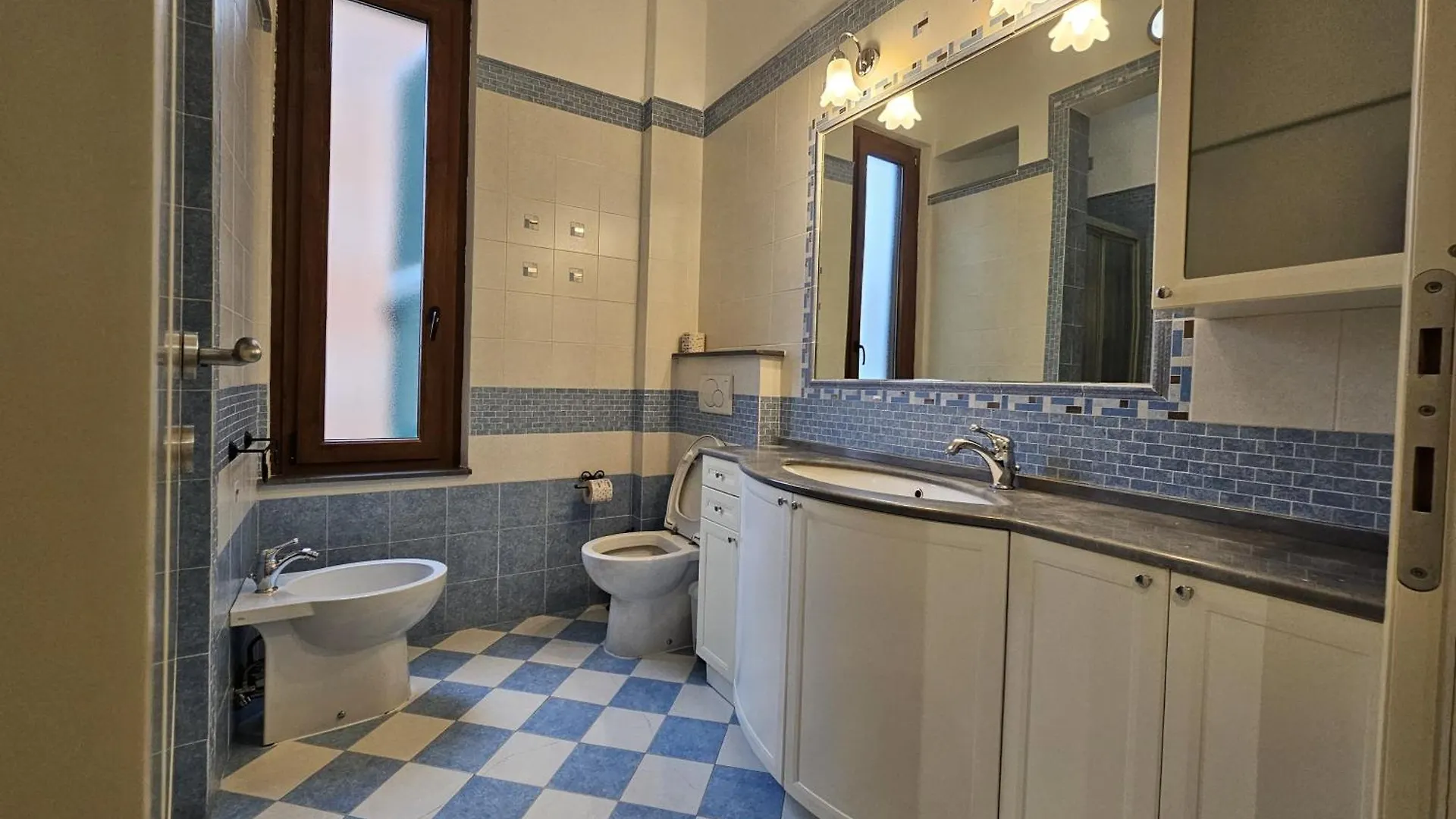 Federici 62 - Homy 5 Terre Apartment La Spezia